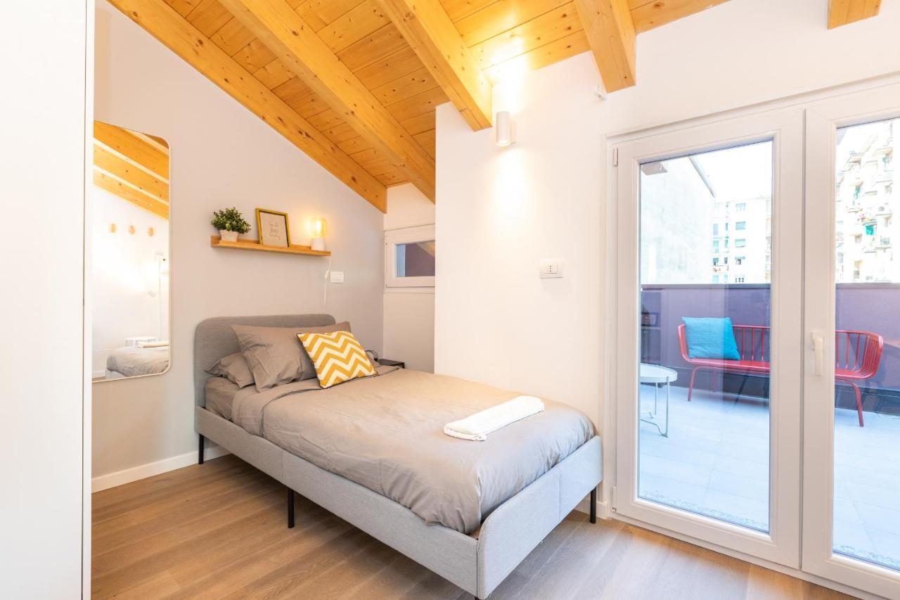 Joivy Contemporary Apartments In Historical Giambellino-Lorenteggio Milan Extérieur photo