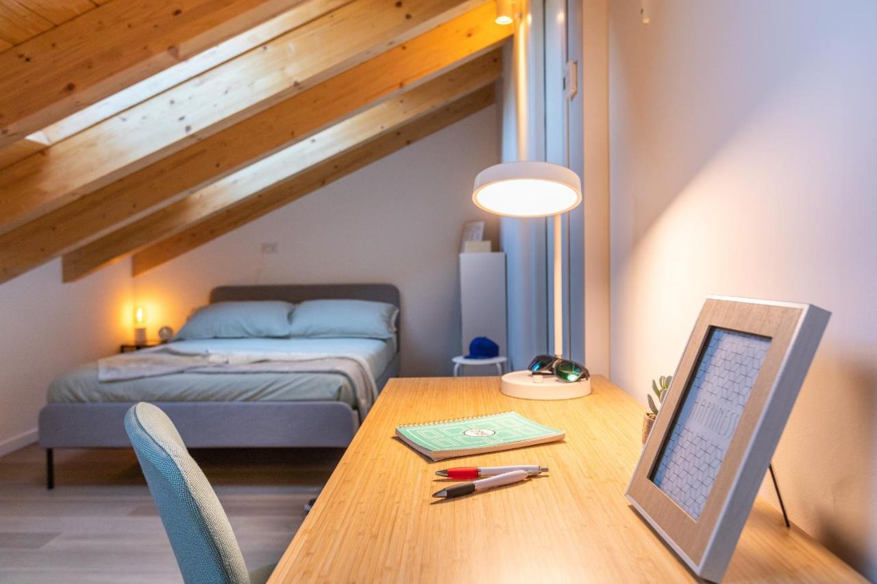 Joivy Contemporary Apartments In Historical Giambellino-Lorenteggio Milan Extérieur photo