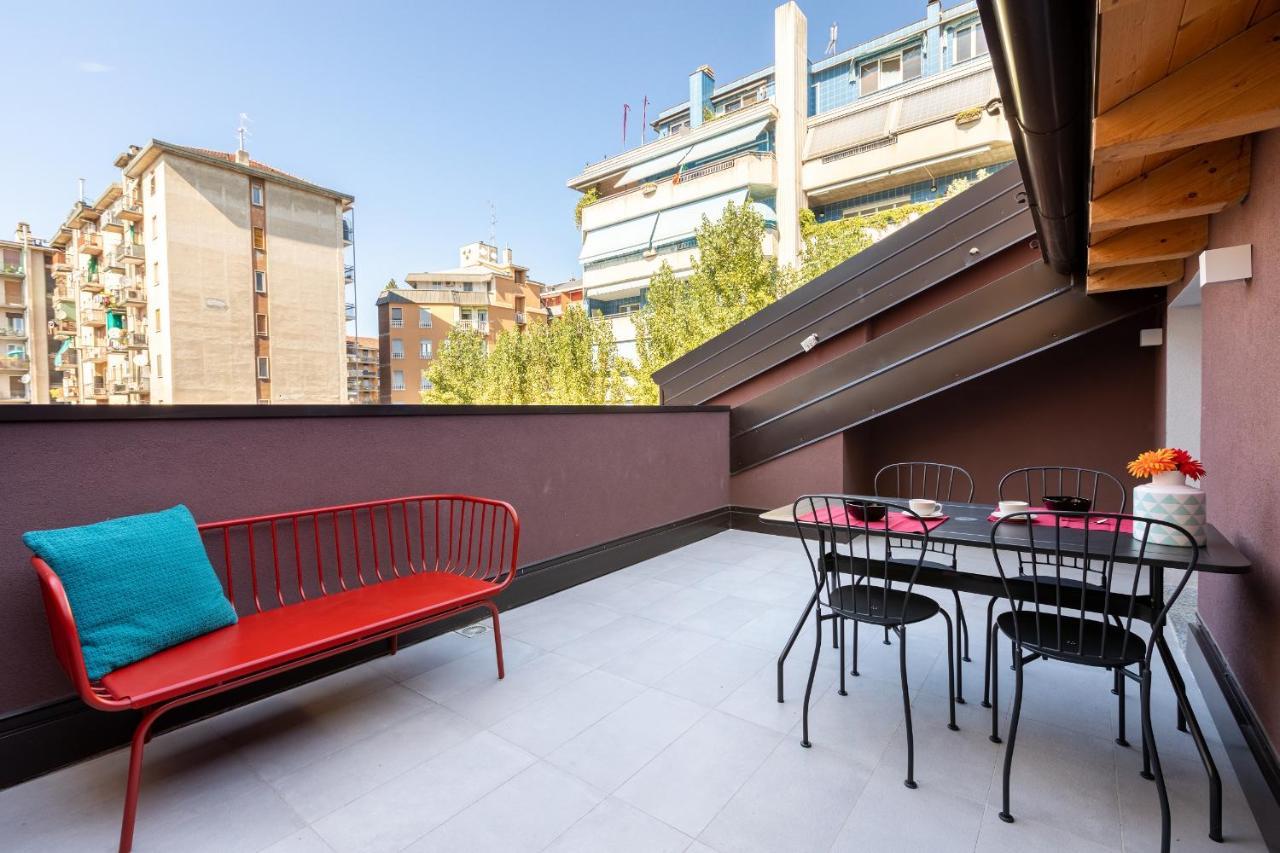 Joivy Contemporary Apartments In Historical Giambellino-Lorenteggio Milan Extérieur photo