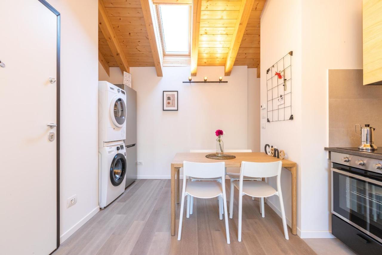 Joivy Contemporary Apartments In Historical Giambellino-Lorenteggio Milan Extérieur photo
